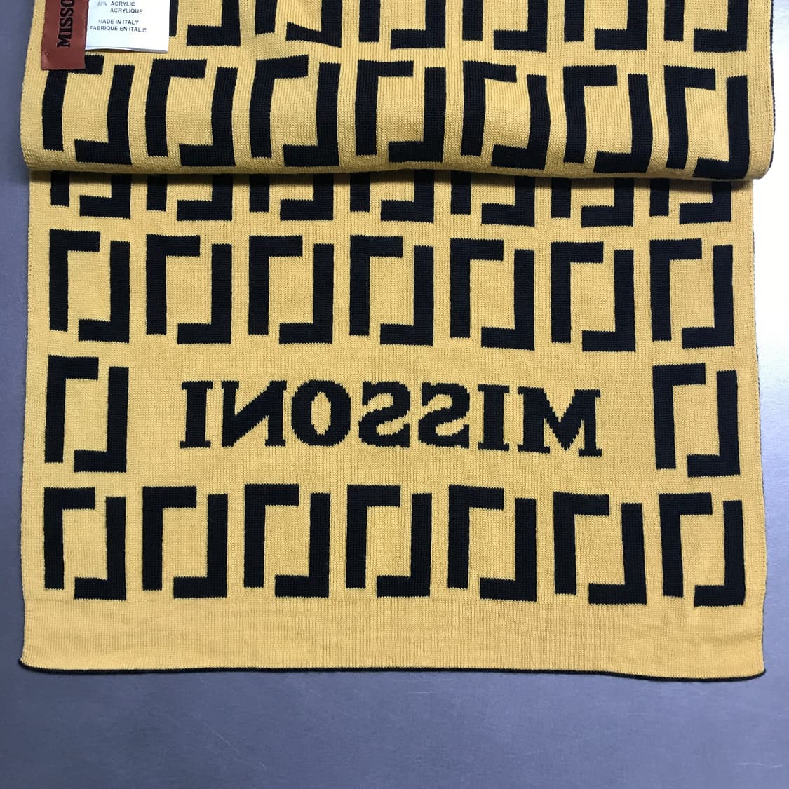 미쏘니 로고 머플러 상품이미지4