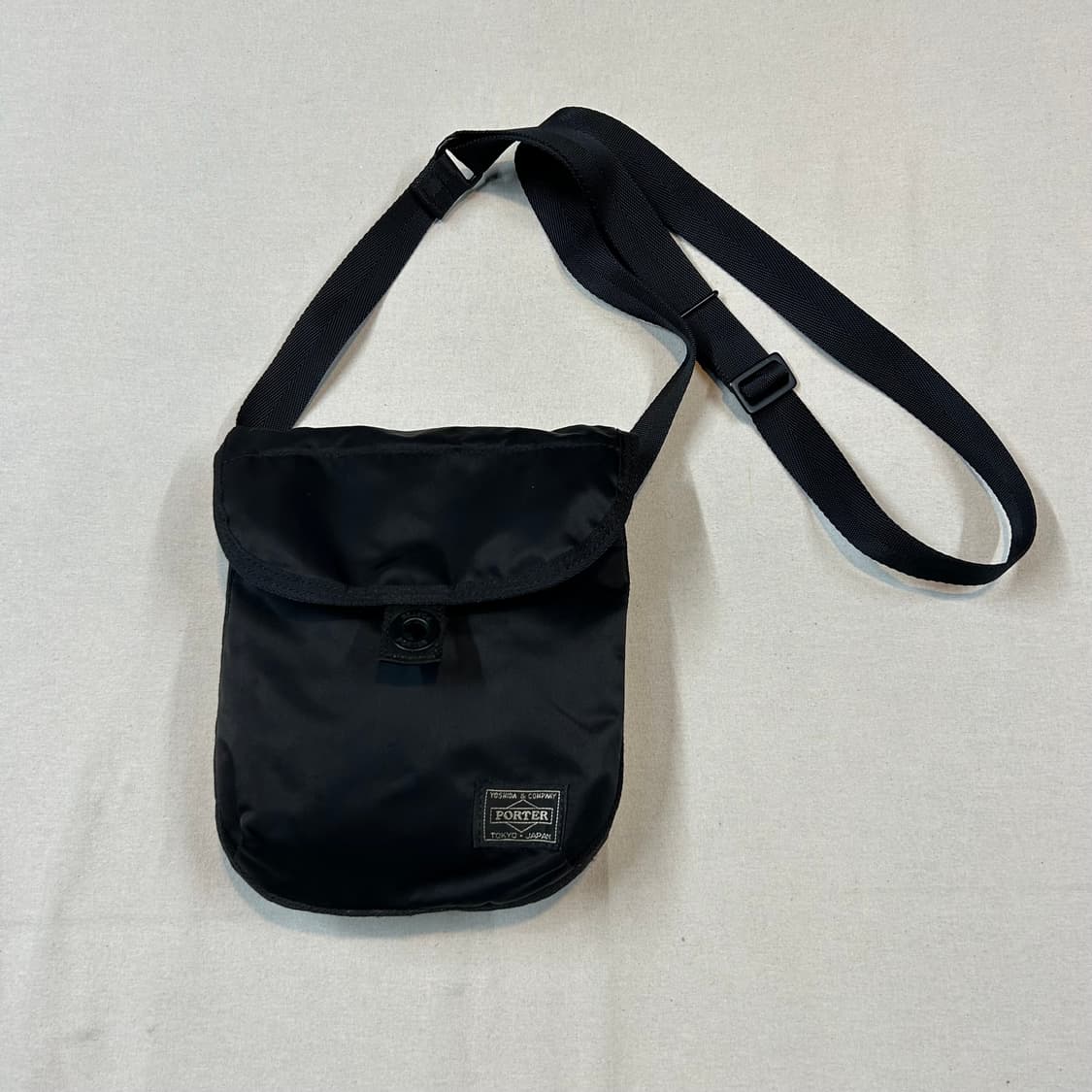 요시다 포터 프레임 블랙 숄더백 크로스백 상품이미지1
