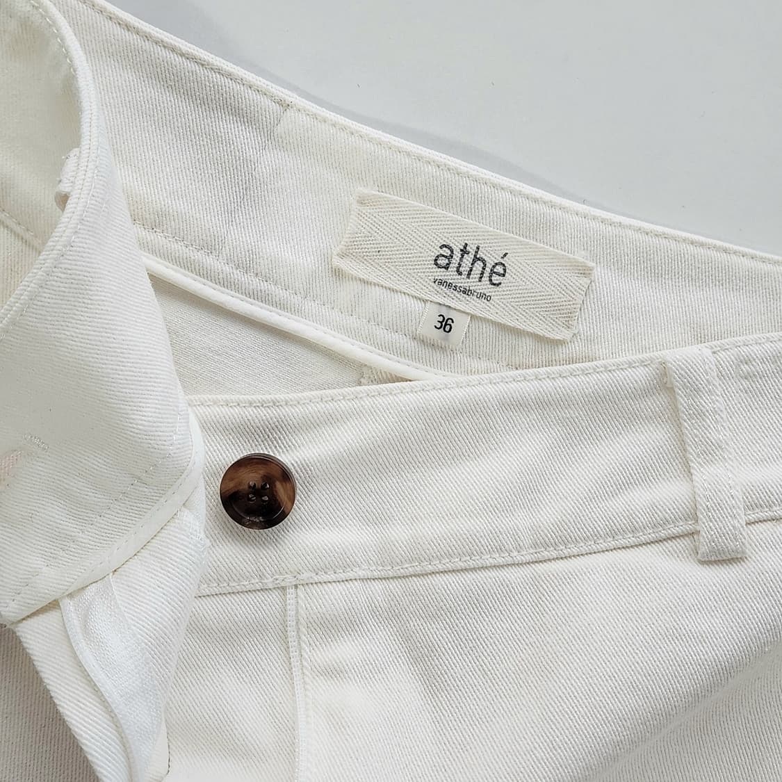 바네사브루노 아떼 화이트 데님 진 상품이미지2