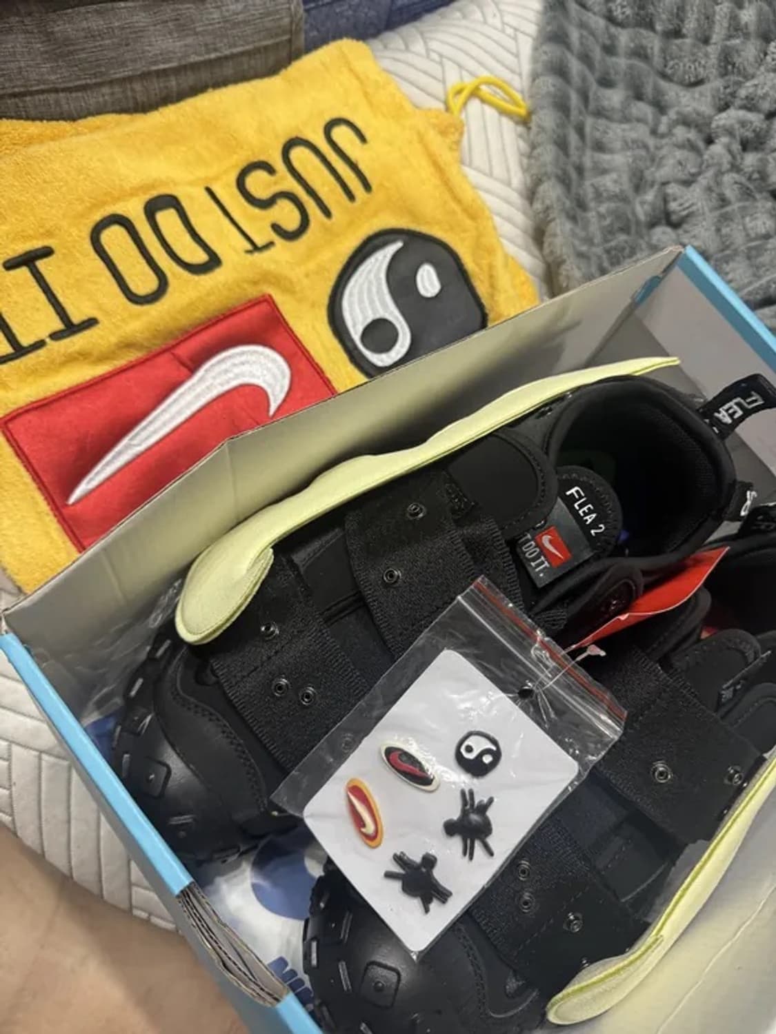 나이키 x CPFM 에어 플리 2 블랙 앨러배스터 상품이미지2