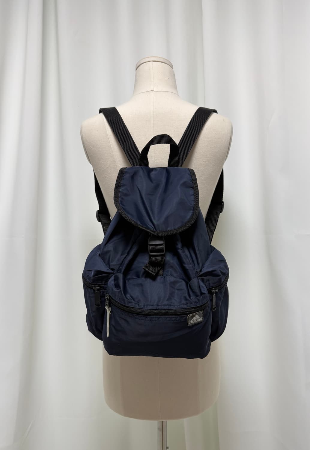 아디다스 빈티지 네이비 쓰리포켓 백팩 상품이미지2