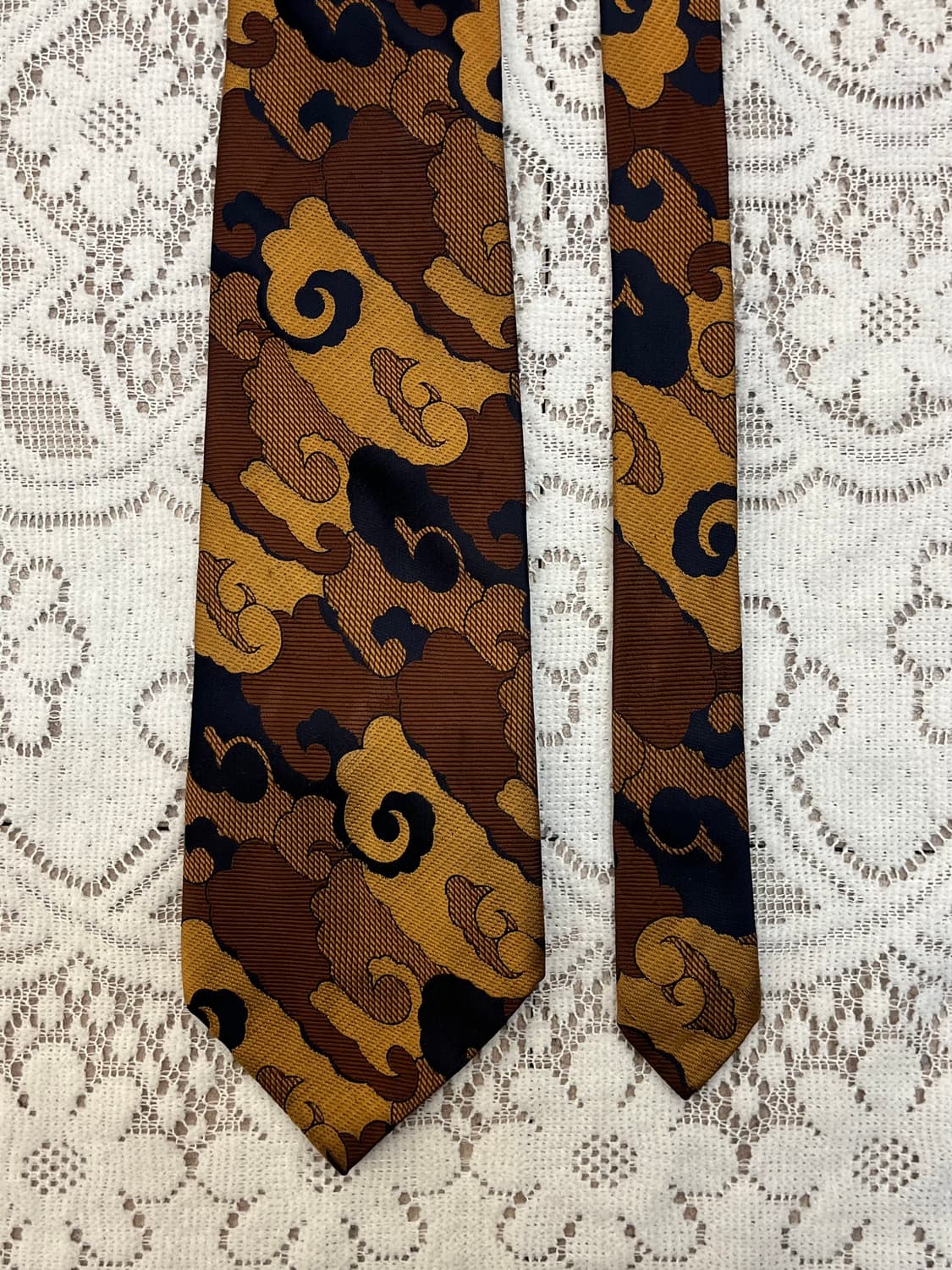 입생로랑 패턴 넥타이 브라운 #csz3130 상품이미지3