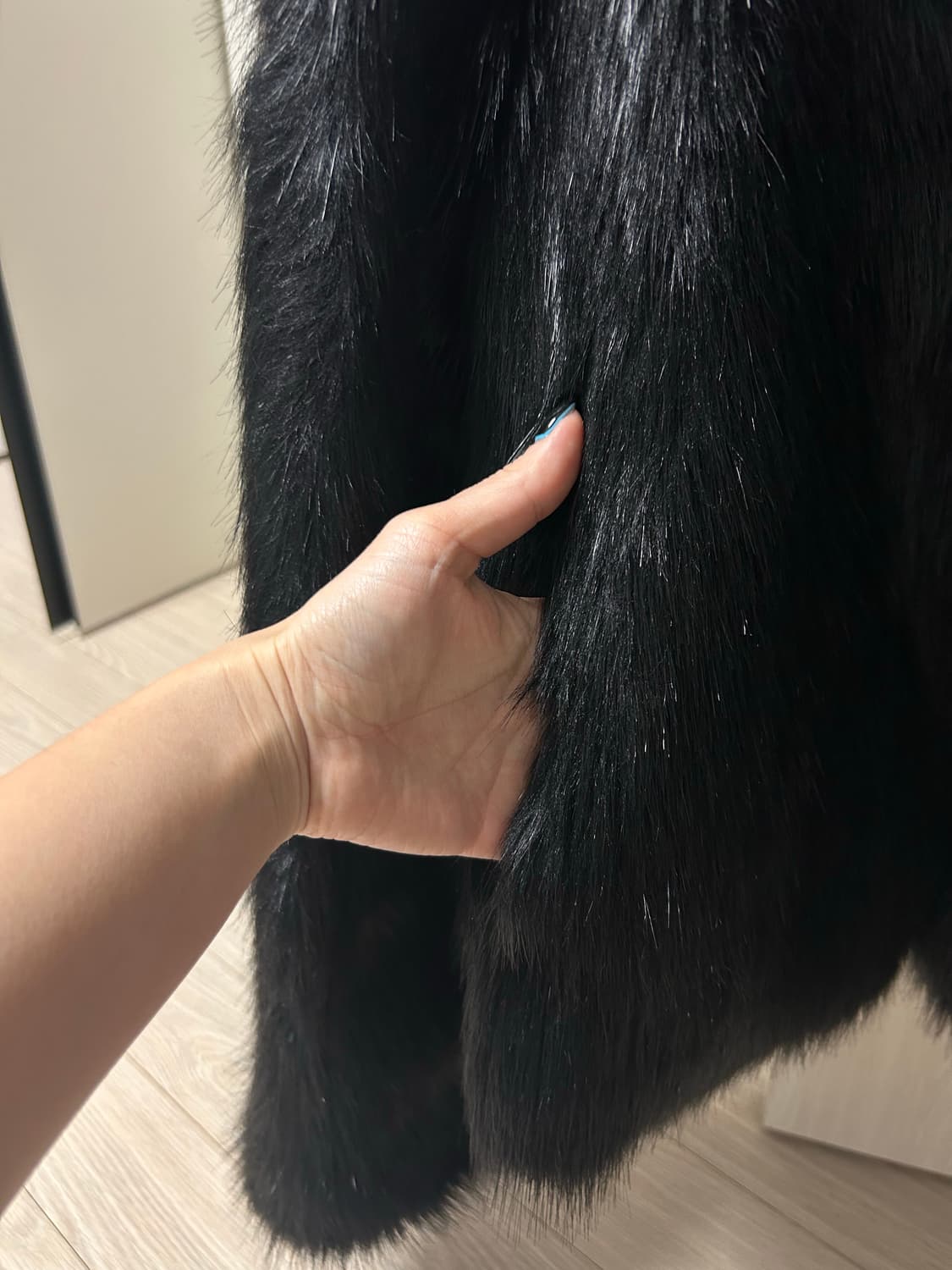 해브레스 HAILEE FAUX FUR JACKET BLACK 상품이미지7