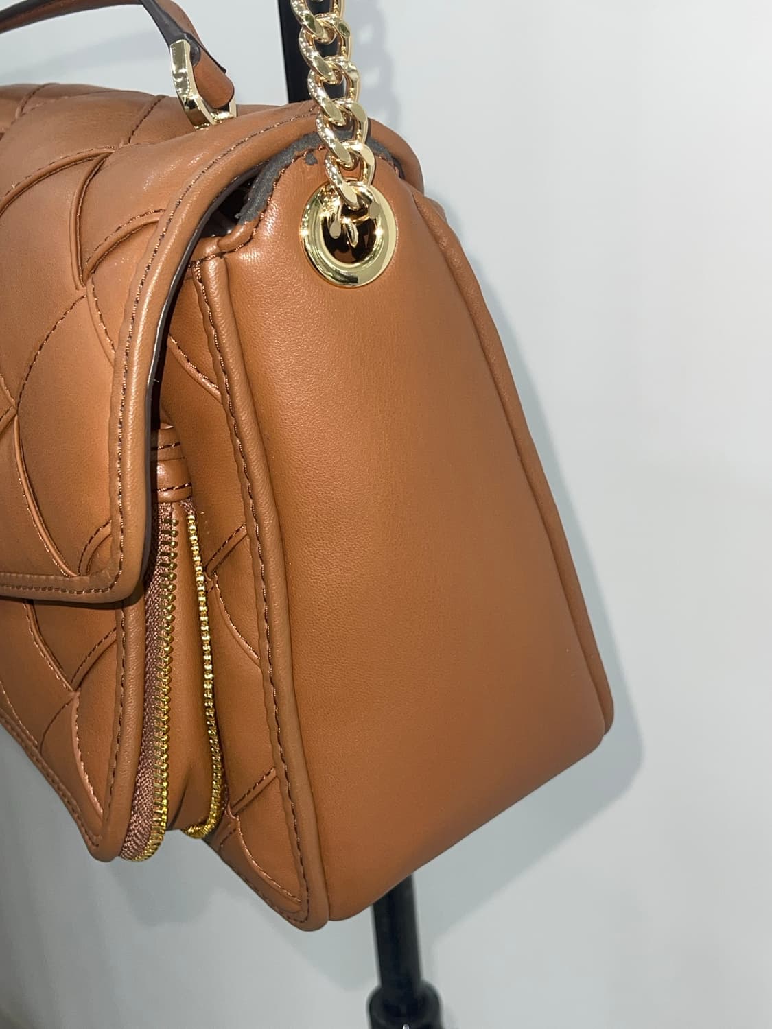 마이클 코어스 퀼팅 체인백 상품이미지3