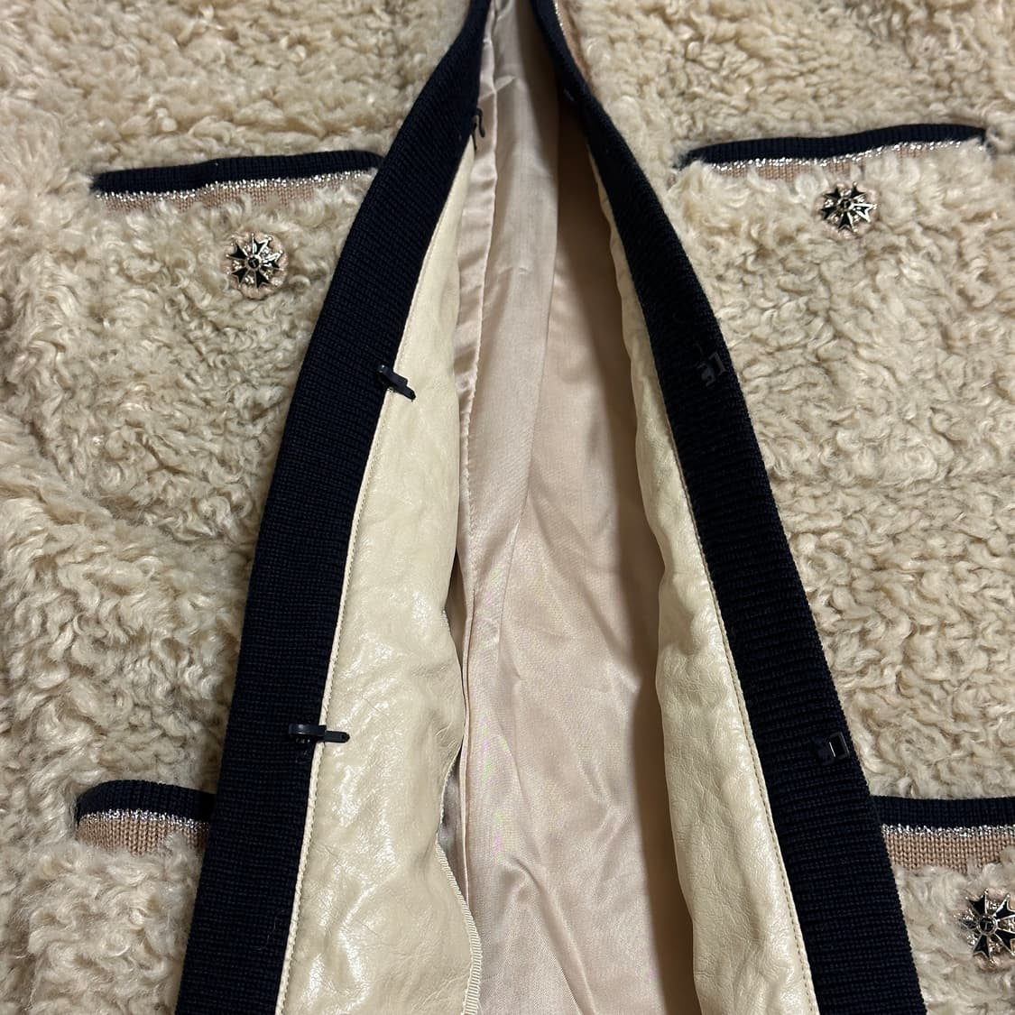 타임 니팅 블록 퍼 자켓 상품이미지6