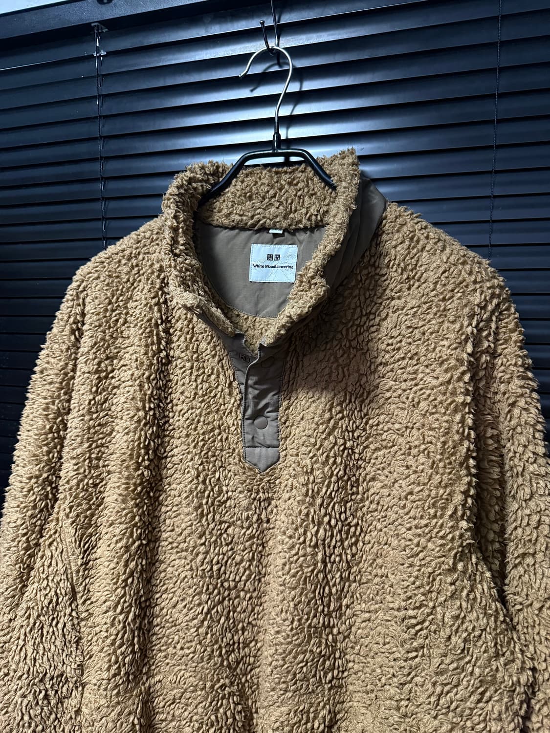 유니클로 화이트마운티니어링 콜라보 반집업 뽀글이 양털 후리스 플리스 카멜 상품이미지4