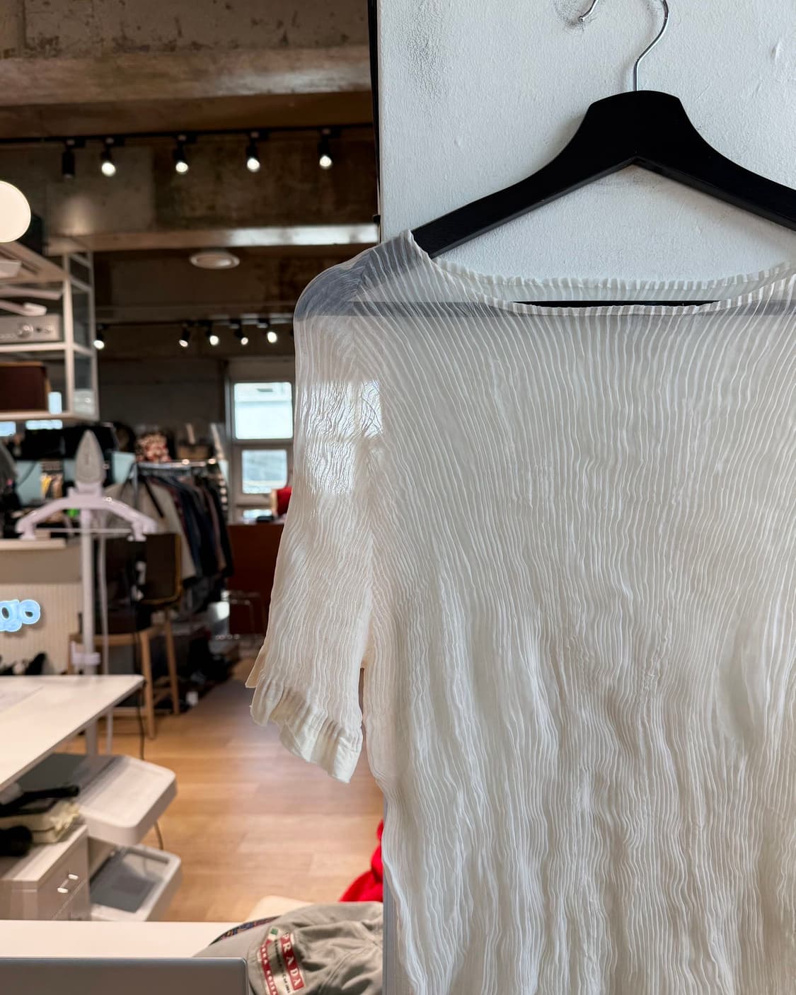 이세이미야케 화이트 링컬 하프티  상품이미지4