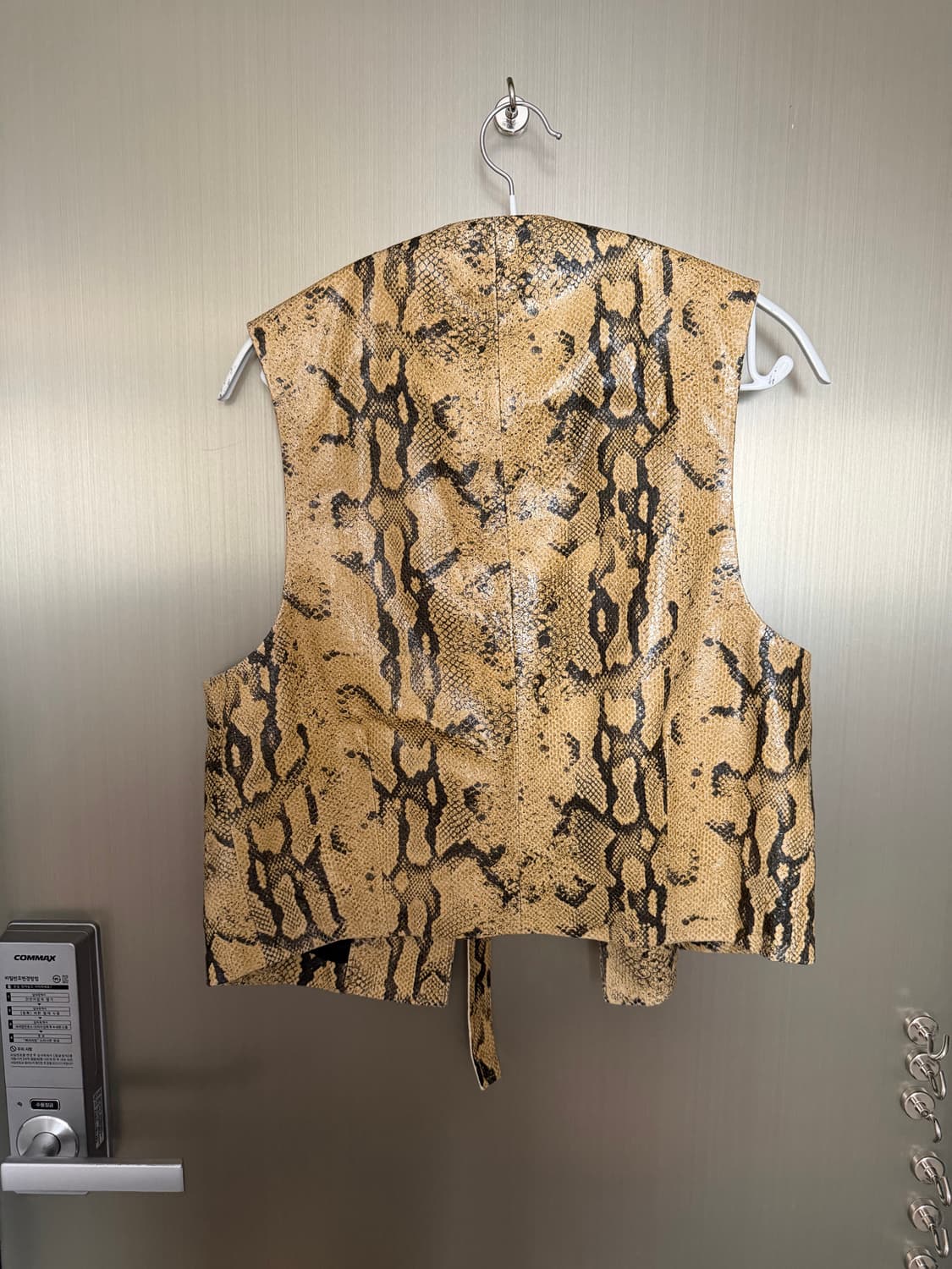 아크네 스튜디오 레더 뱀피 베스트 상품이미지3