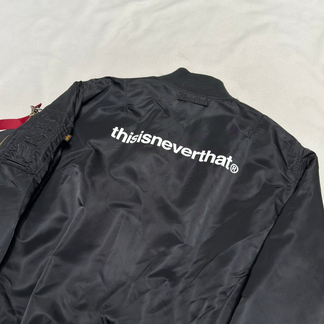L 알파인더스트리 X 디스이스네버댓 리버시블 항공 자켓 상품이미지1