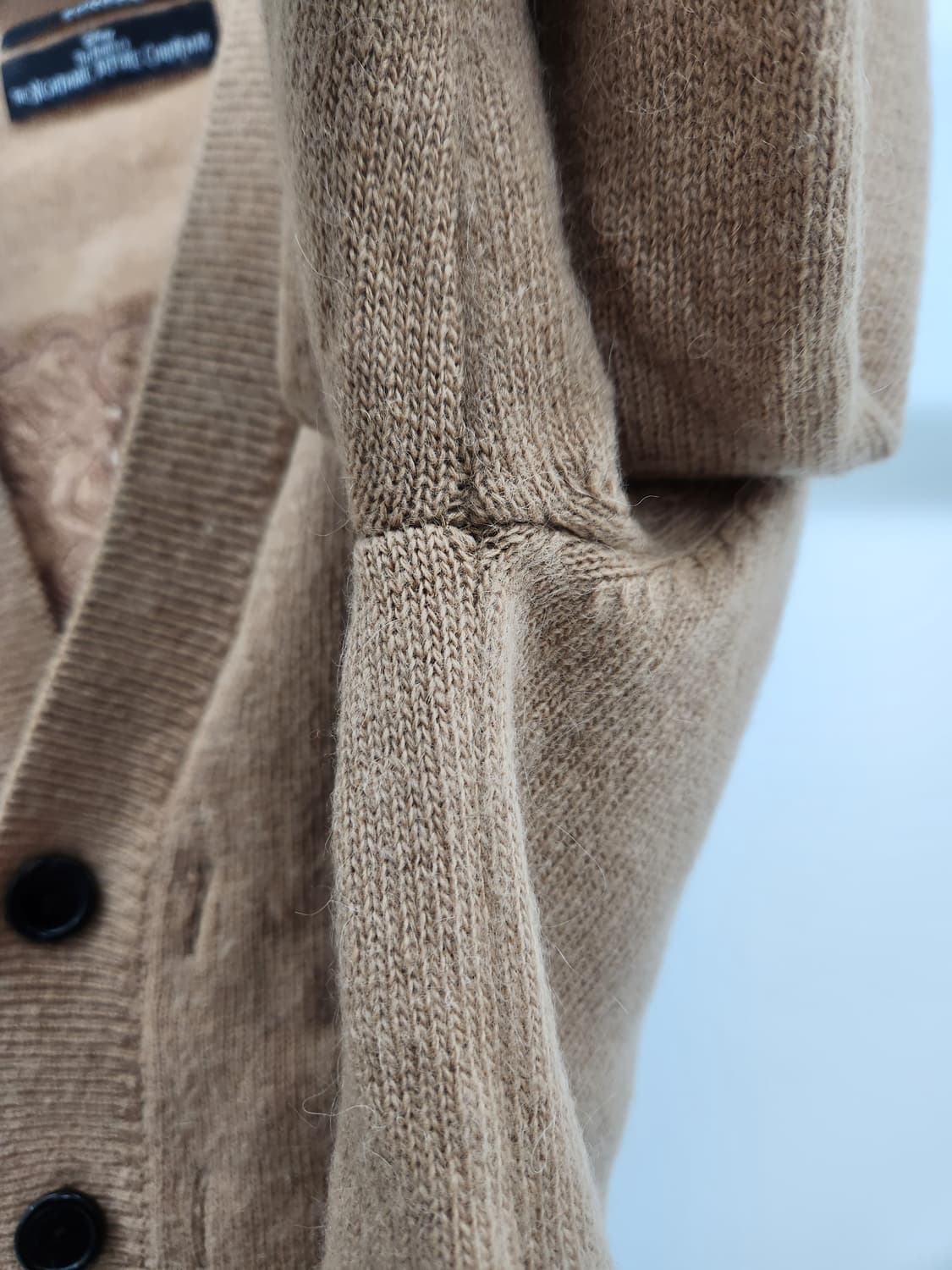 송지옴 팀버튼 자수 가디건 상품이미지6