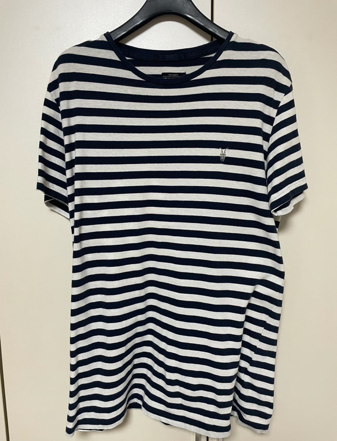 올세인츠 남성 스트라이프 반팔 S 사이즈 상품이미지1