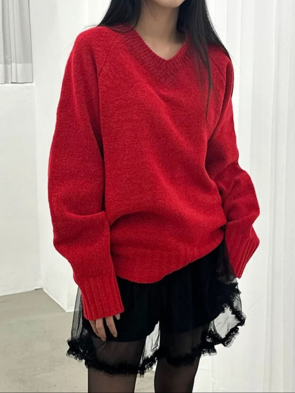 브이넥니트 레드  상품이미지1