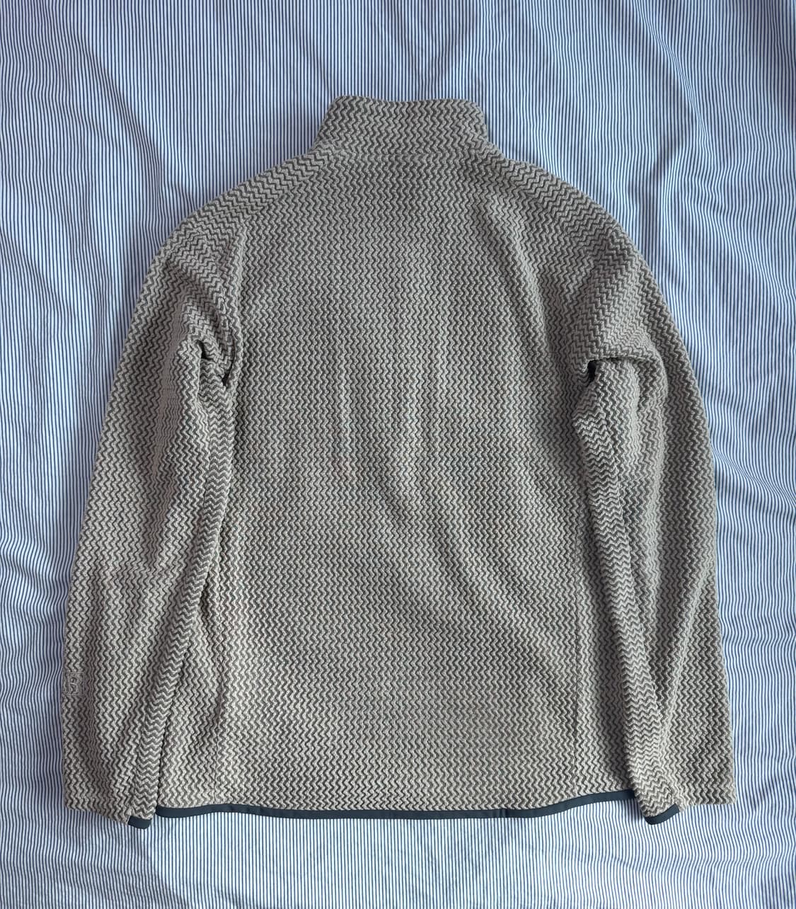 (SS급) 파타고니아 R1 에어 집 넥 오어 탄 M 상품이미지3