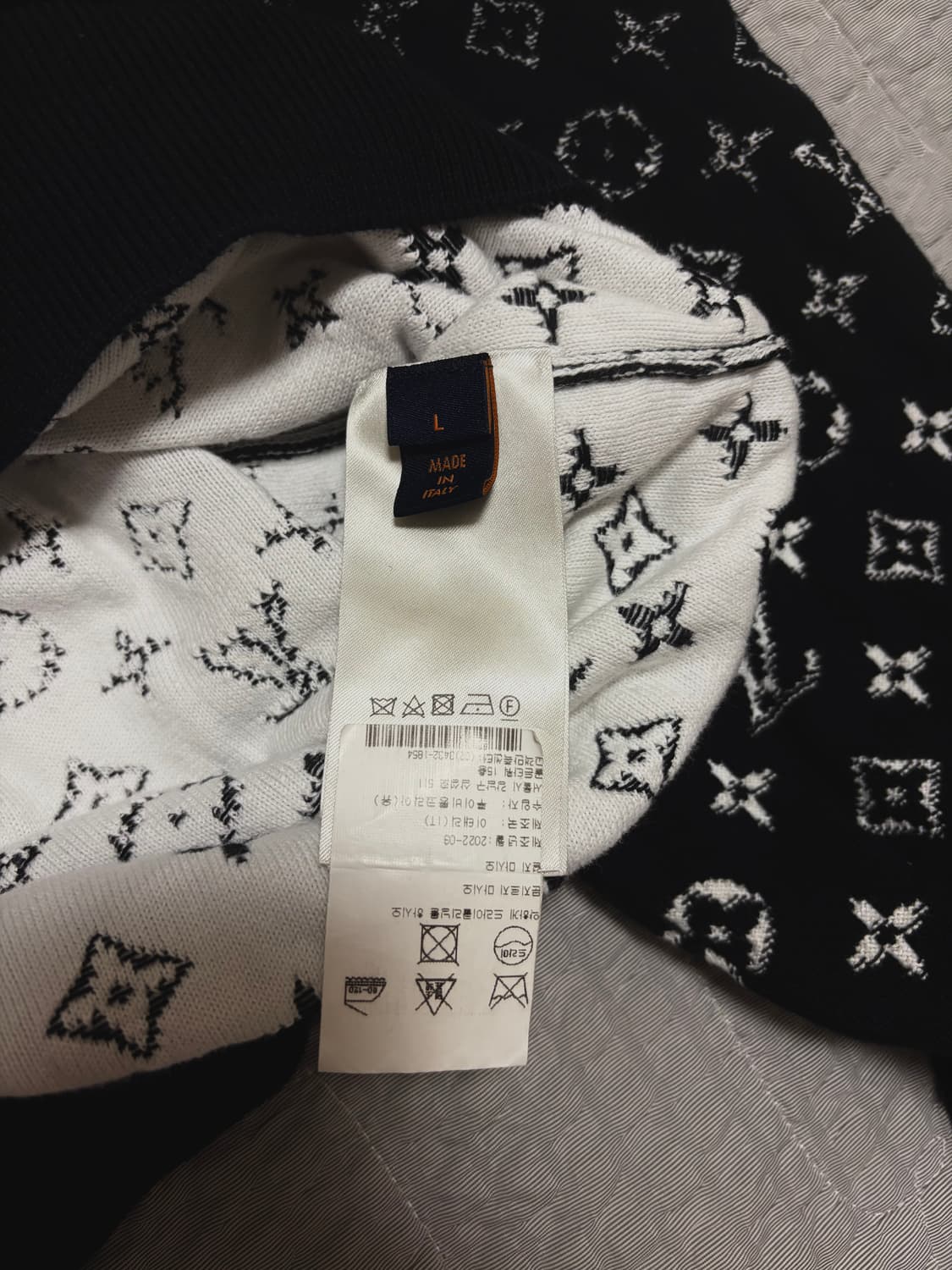 루이비통 그라디언트 후드 상품이미지5