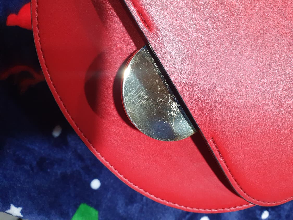 레드 반달 크로스백 가방 숄더 스트랩 포함 상품이미지2