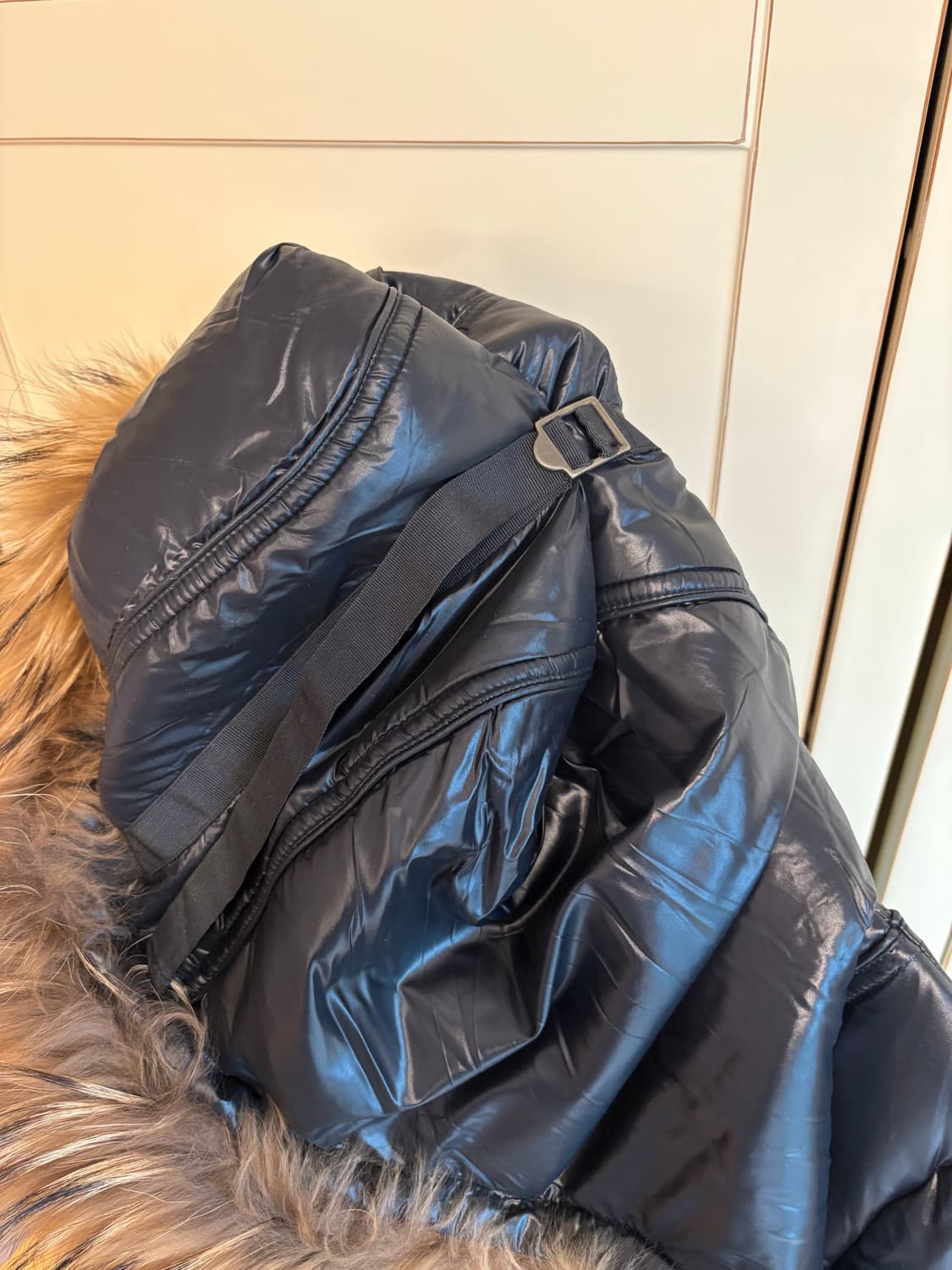 Guess 덕 다운 패딩 점퍼 상품이미지3