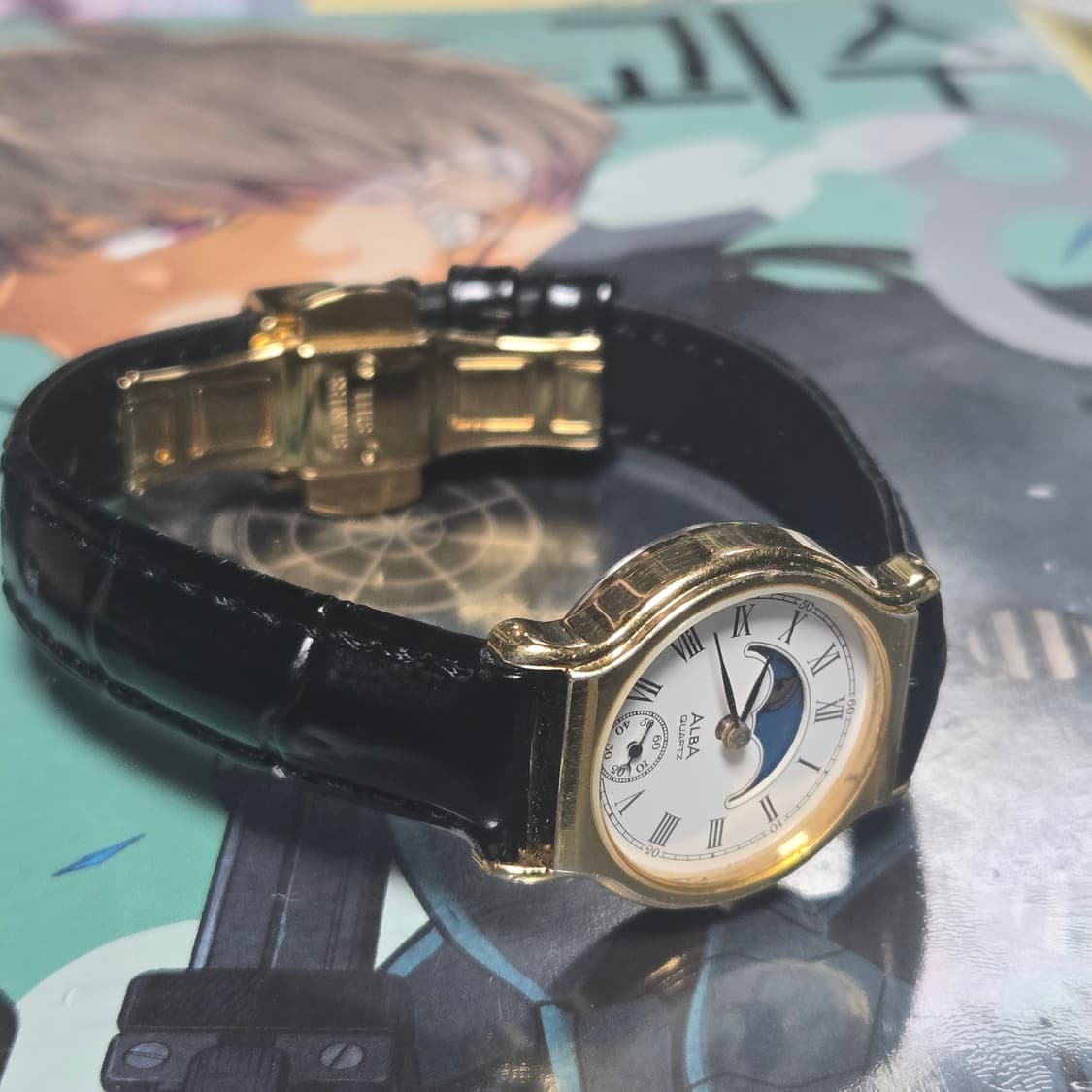 세이코 알바 썬앤문 문페이즈 빈티지
여성
시계 상품이미지1