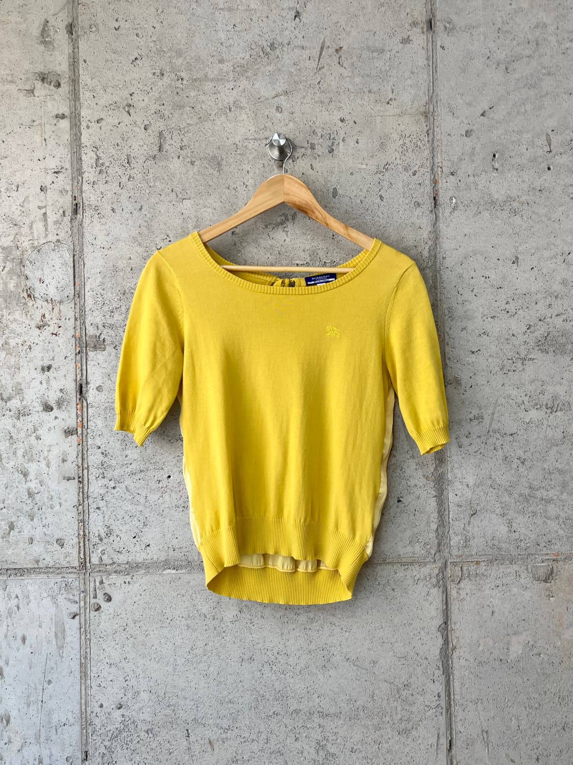 Burberry 버버리 로고 탑 옐로우 상품이미지2