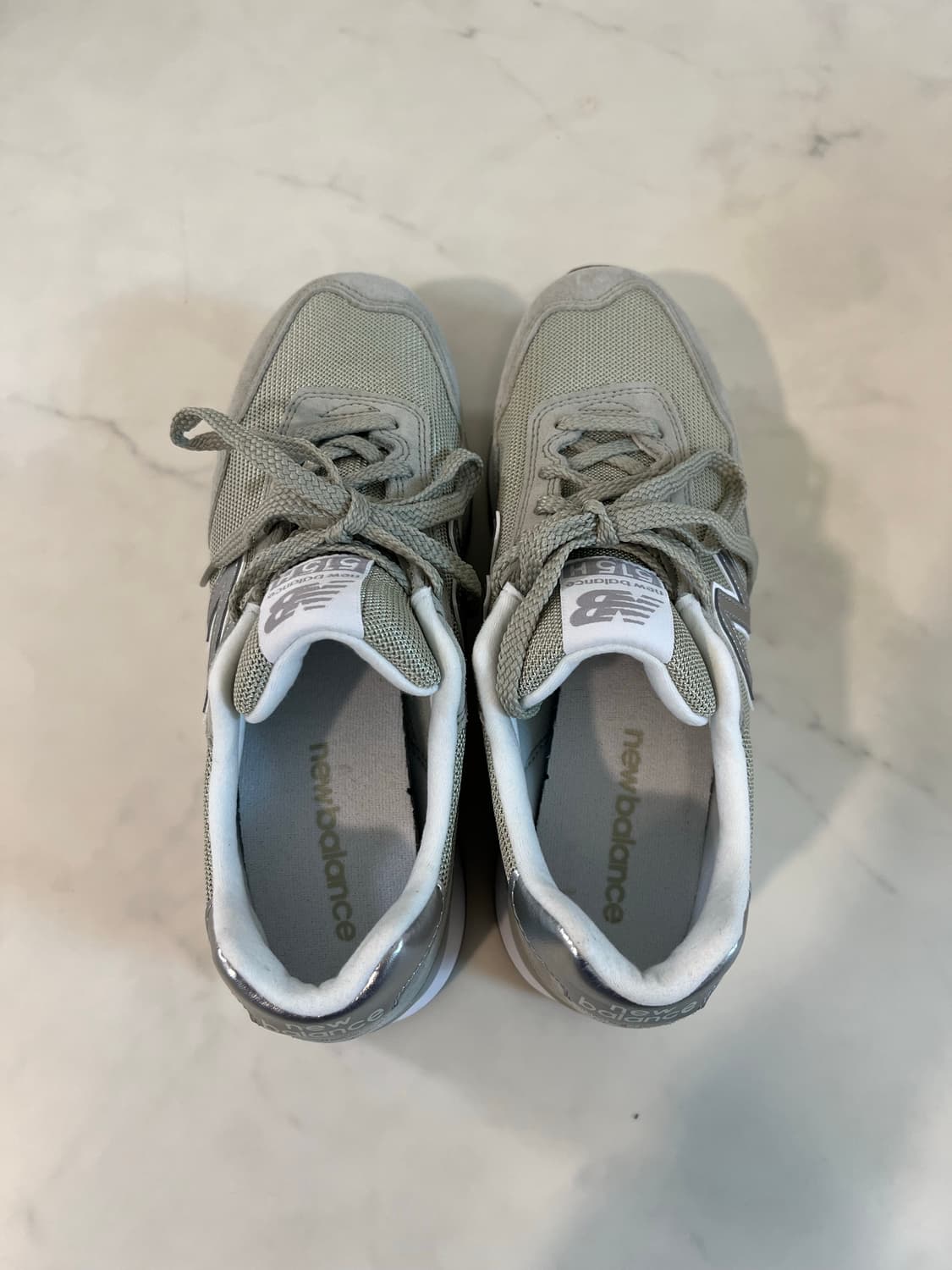 새제품 뉴발란스 여성 신발 (카키 그린 / 255mm) 상품이미지5