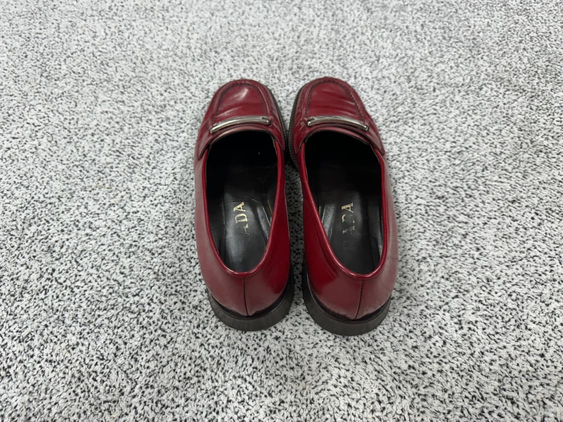 프라다 레더 로퍼 상품이미지3