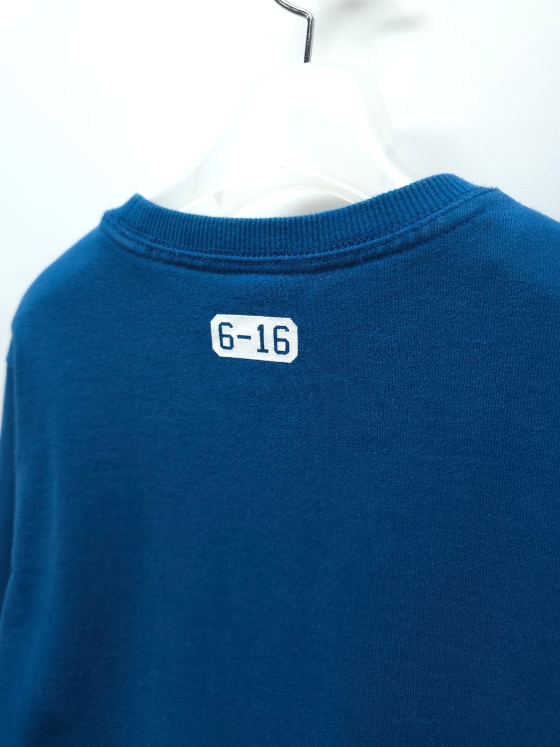 크리틱(CRITIC) 블루 워시드 맨투맨 - M사이즈 상품이미지8