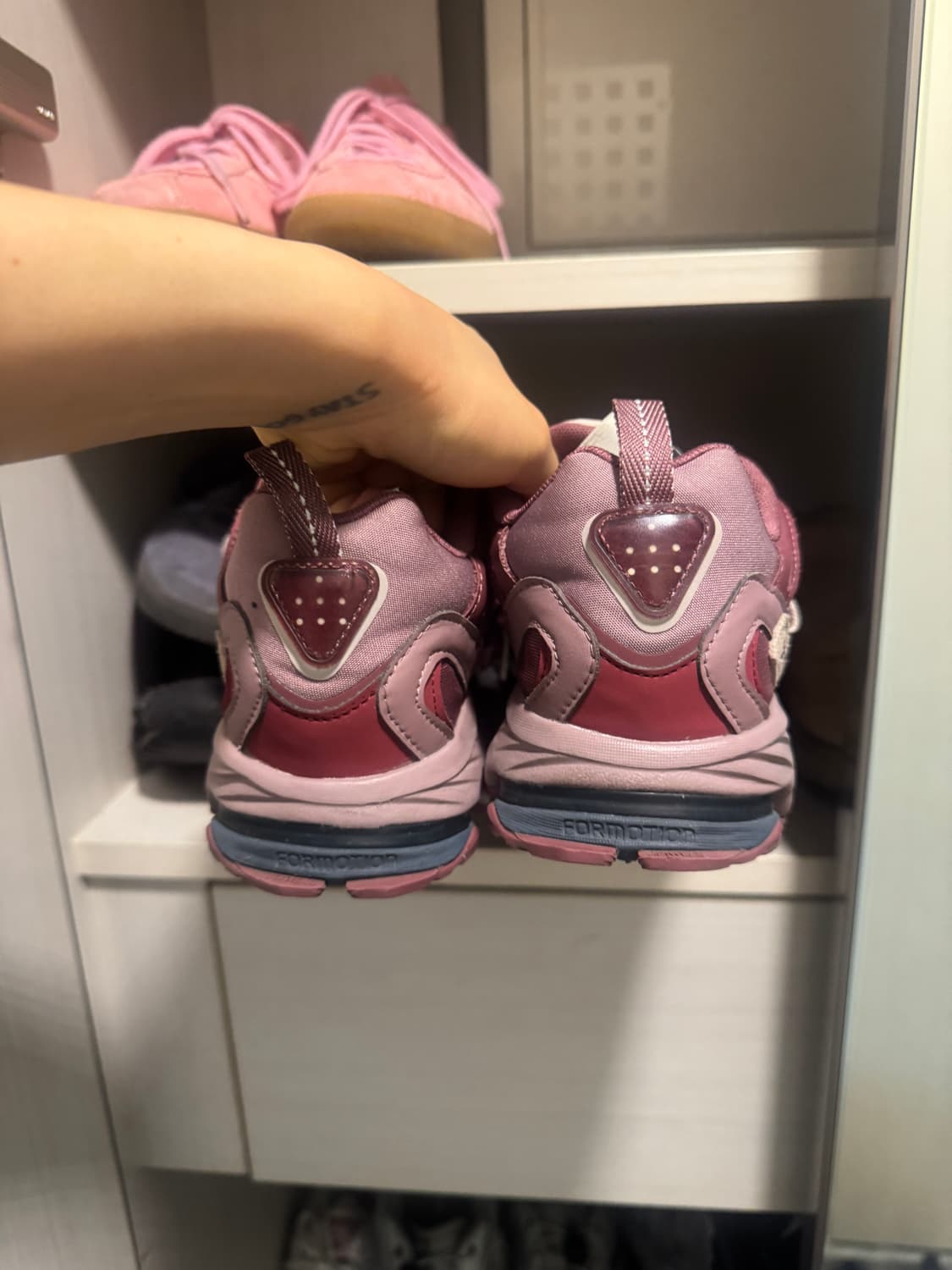 아디다스 X 송포더뮤트 쉐도우터프 235 퍼플 버건디 팝니다 상품이미지6