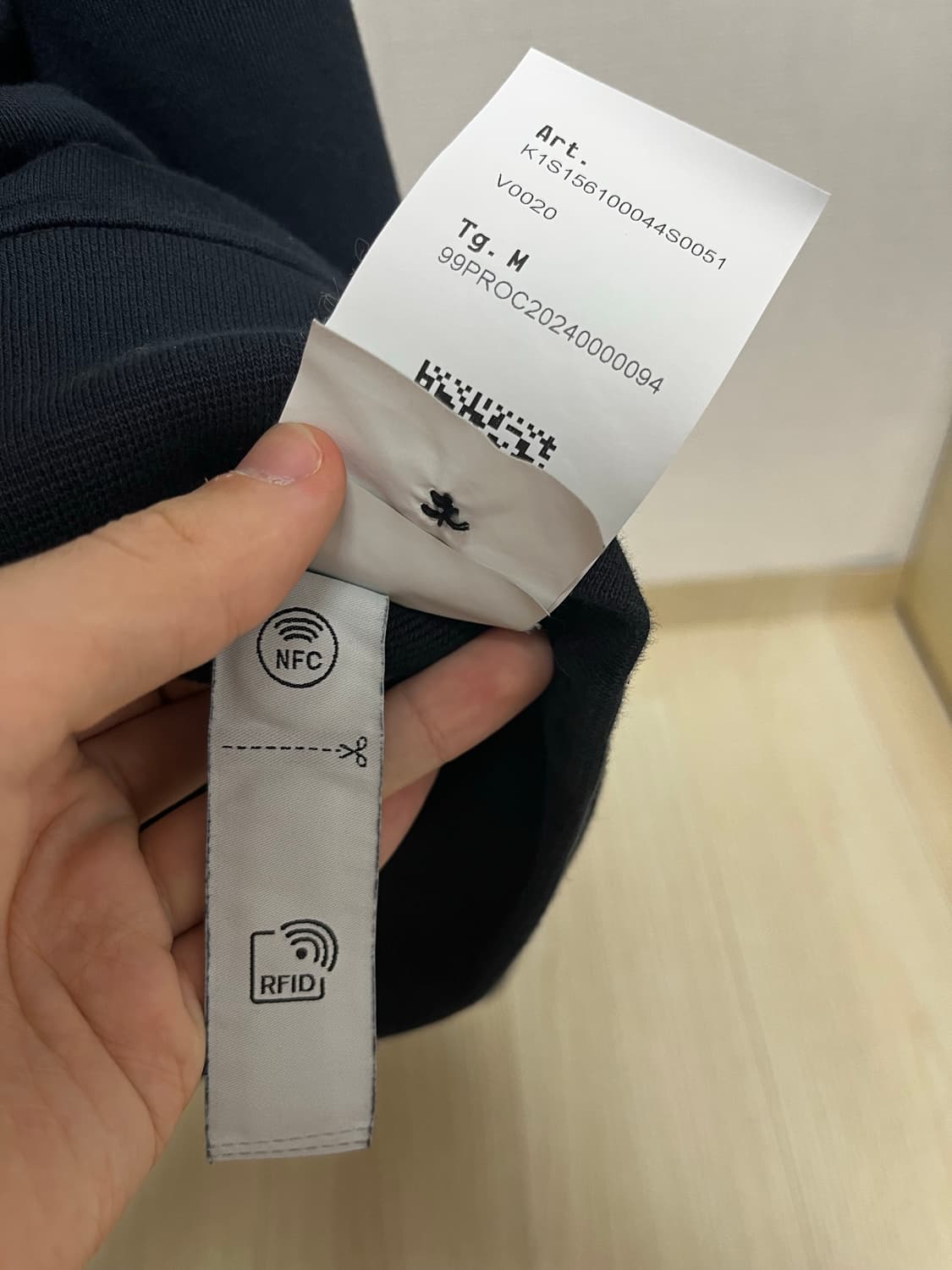 스톤아일랜드 25ss 네이비 블루 맨투맨 상품이미지6