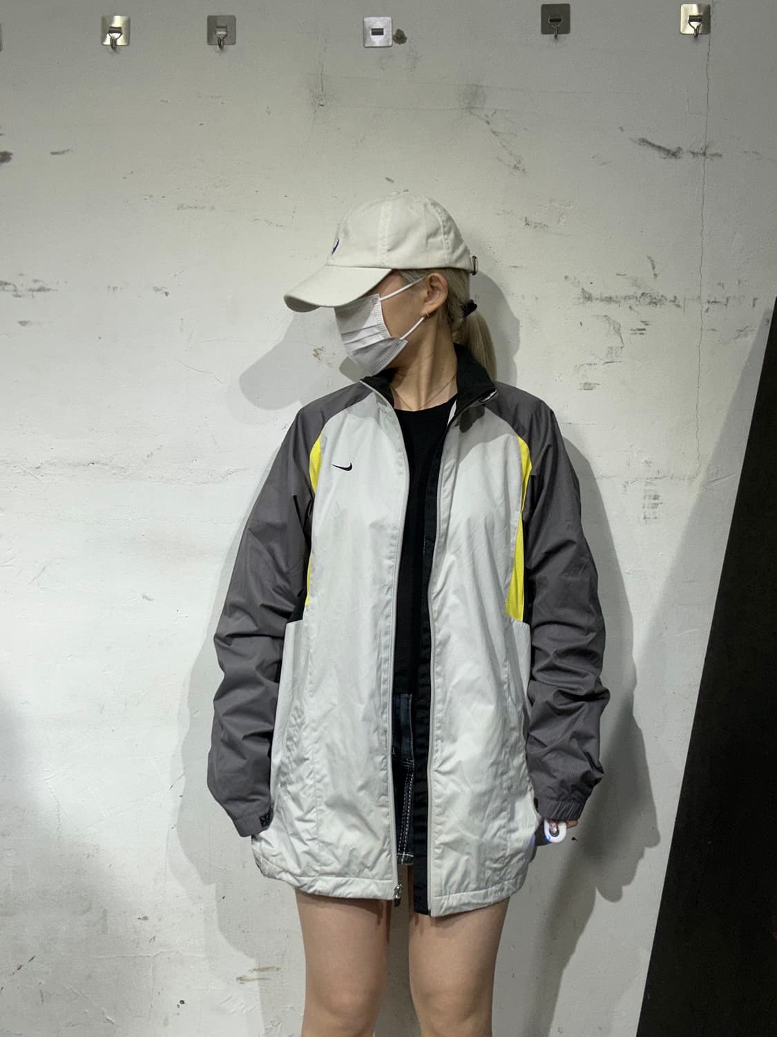 나이키 화이트 그레이 올드스쿨 오버핏 바람막이 트랙 자켓 2XL 상품이미지2