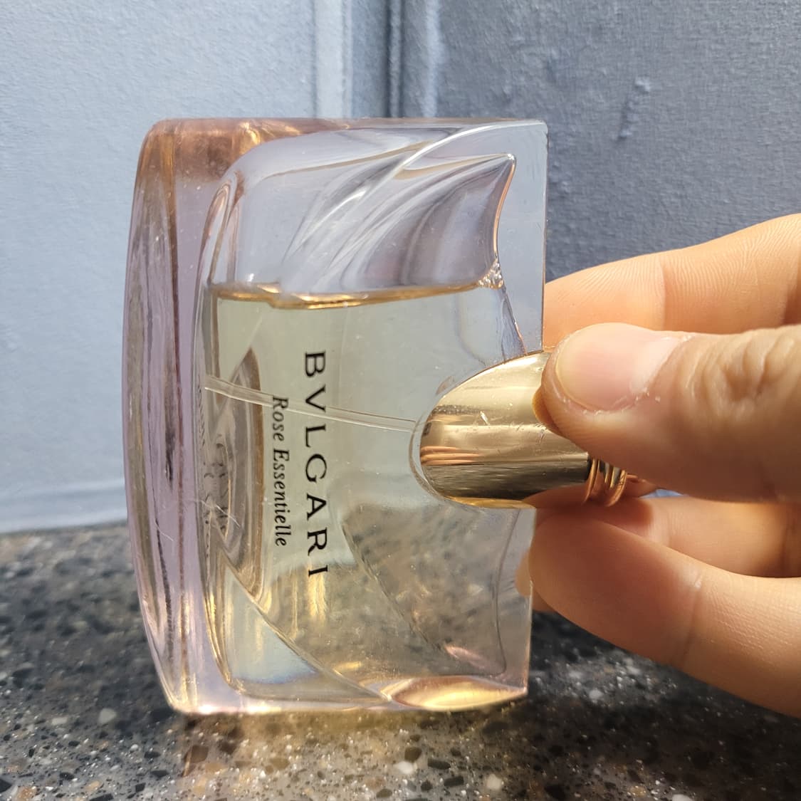 불가리 로즈 에센셜 EDP 50ml 향수 (6) 상품이미지2