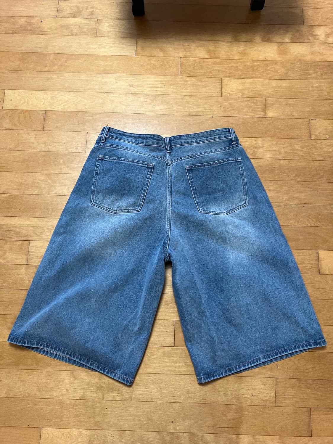 무신사 스탠다드 롱버뮤다 데님 팬츠 38사이즈 상품이미지3