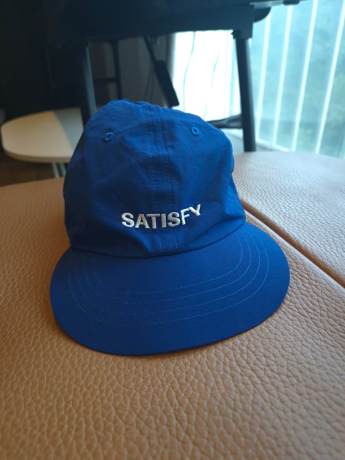 SATISFY 새티스파이 블루 러닝캡 상품이미지1