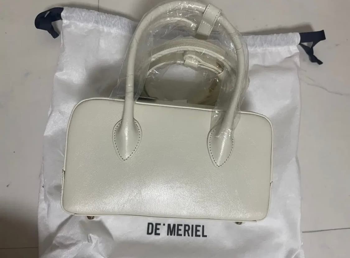 (새상품)드메리엘 볼링백 미디움+체인포함 상품이미지2