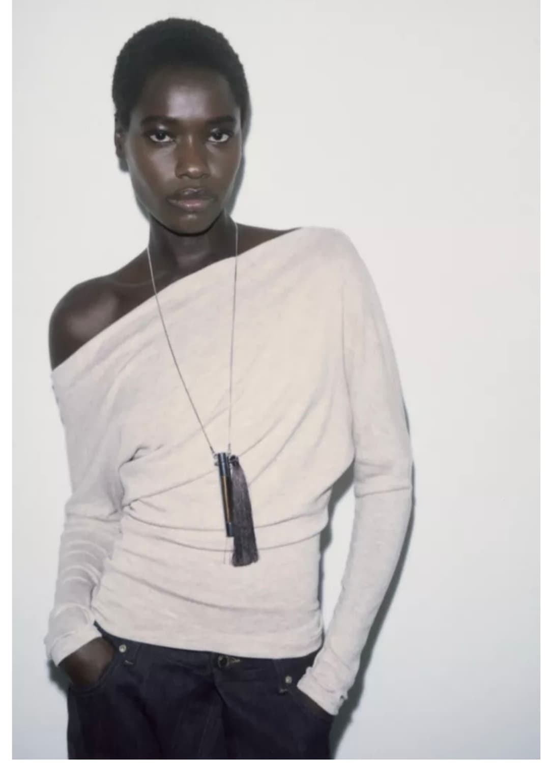 자라 소프트 언밸런스 탑 오프숄더니트 상품이미지1