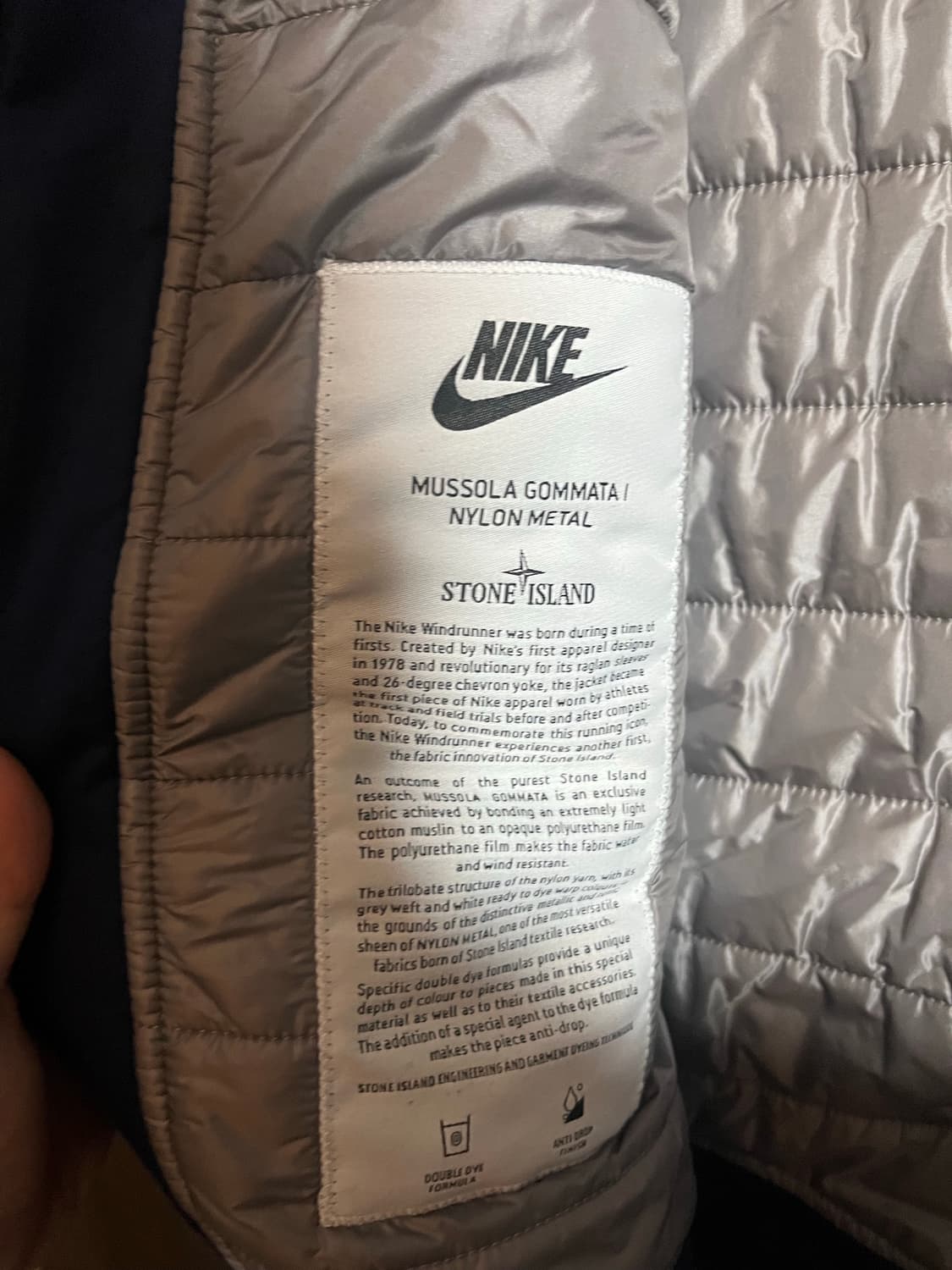 나이키X스톤아일랜드 무솔라고마타 자켓 상품이미지5