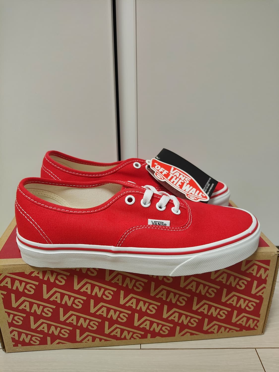 새상품 반스 어센틱 240 상품이미지2