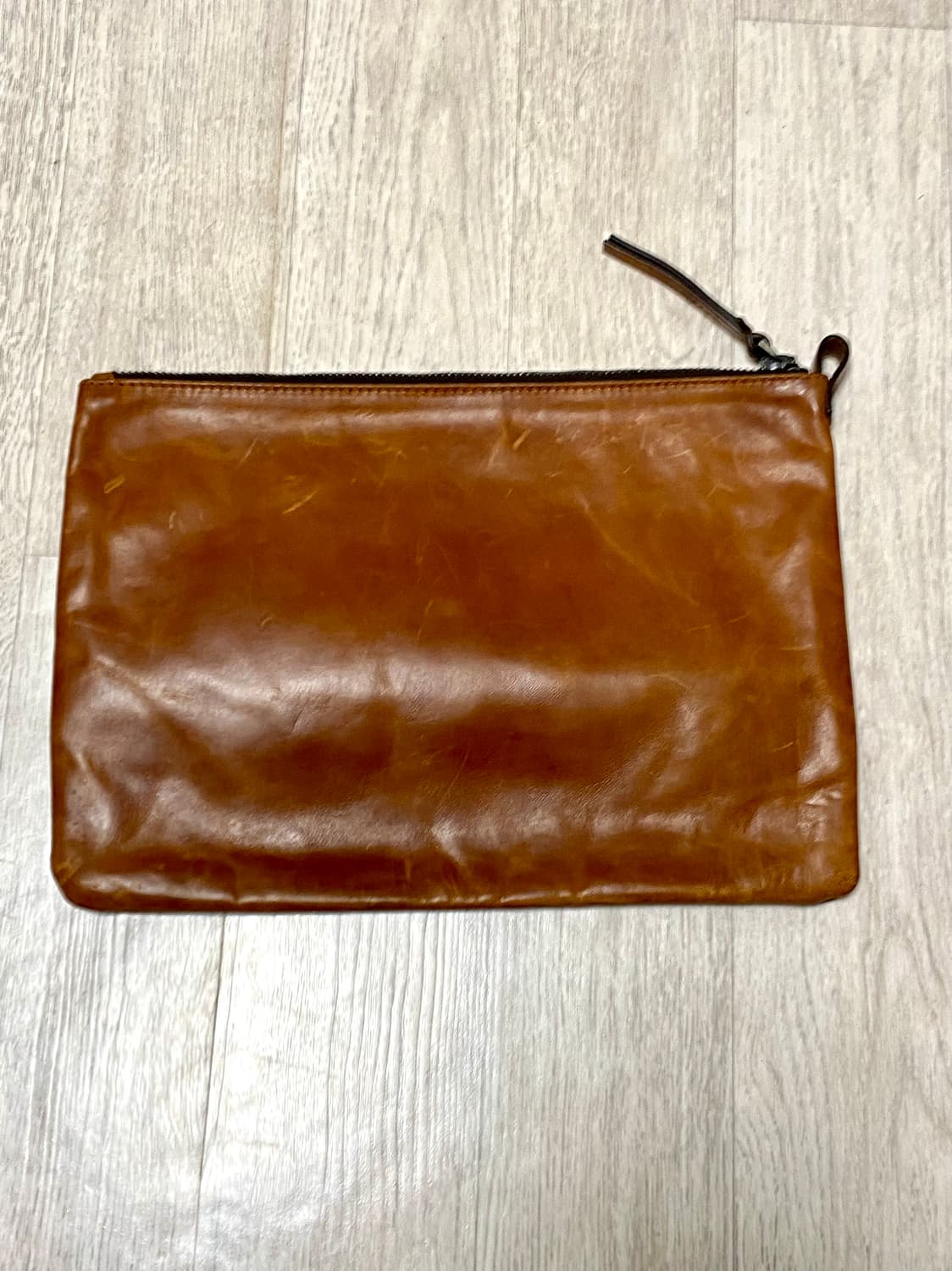 부테로 가죽 클러치백 상품이미지2