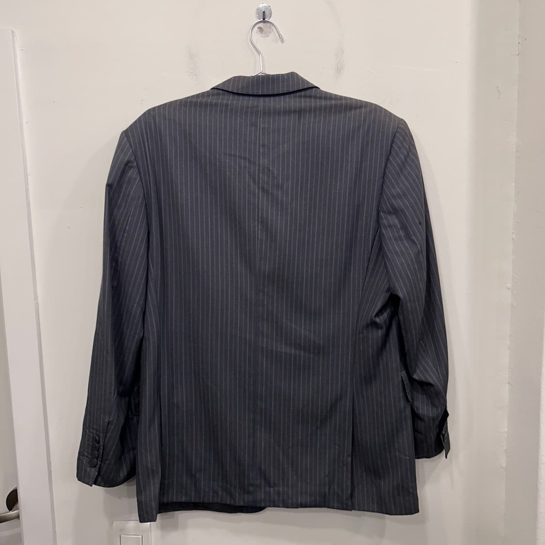 조르지오 아르마니 울코튼 스트라이프 쓰리버튼 블레이져 상품이미지5