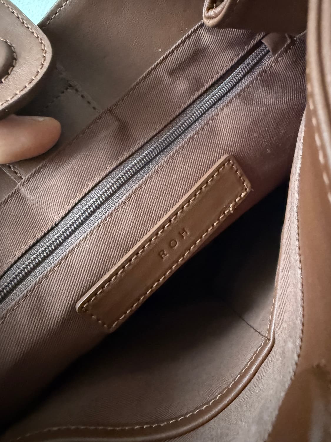 로서울(ROH) 레더 호보 숄더백 상품이미지9