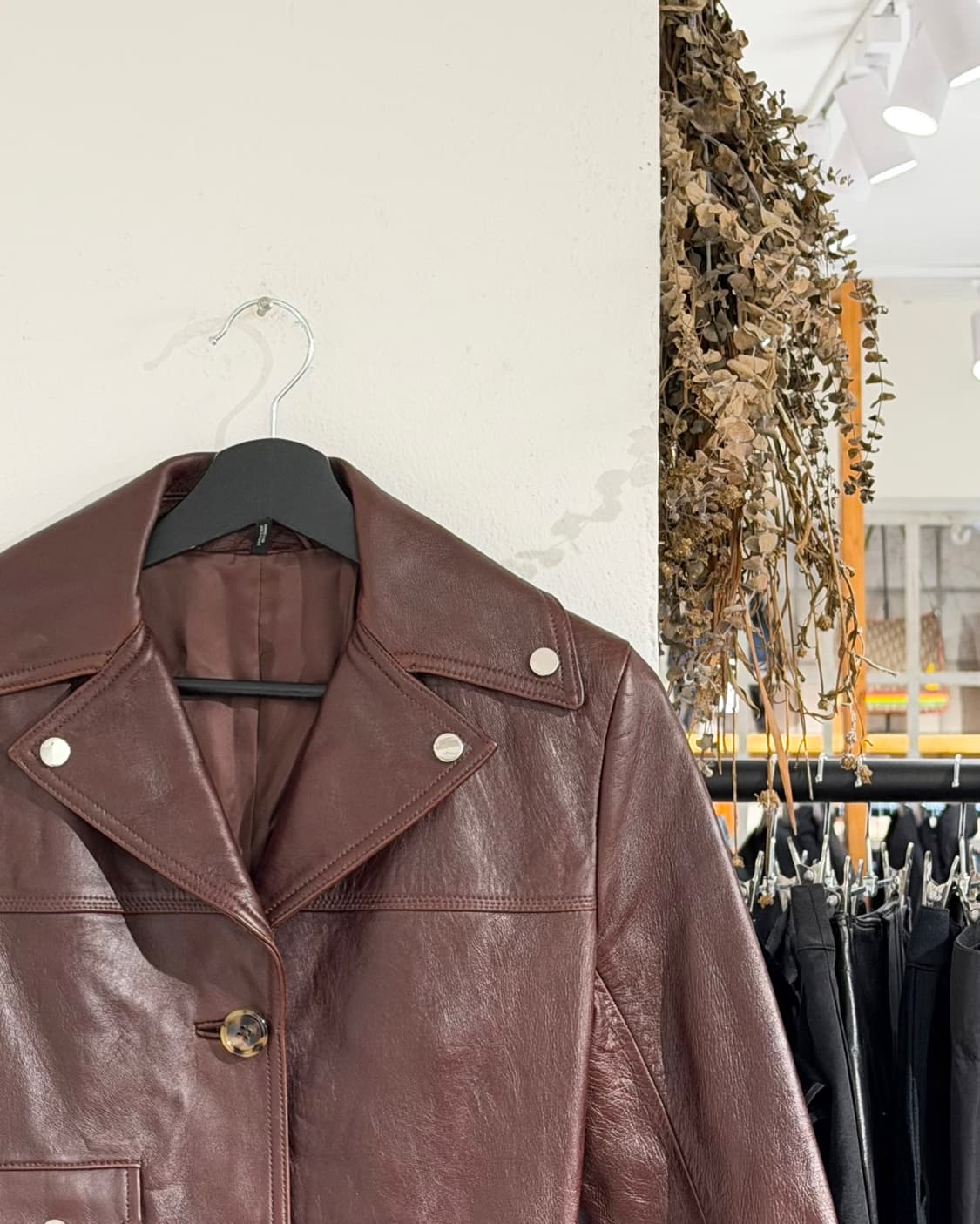 헬무트랭 버건디 램스킨 레더 롱 코트 상품이미지3