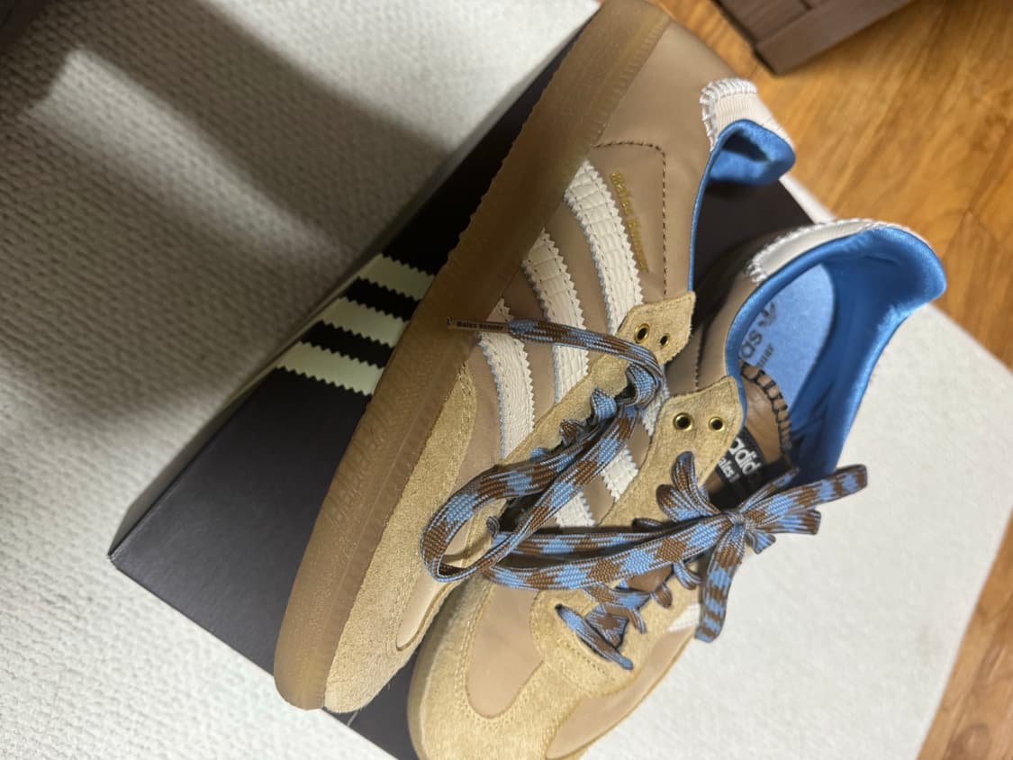 아디다스 x 웨일스 보너 삼바 서플라이어 컬러 원더 화이트 280 상품이미지3