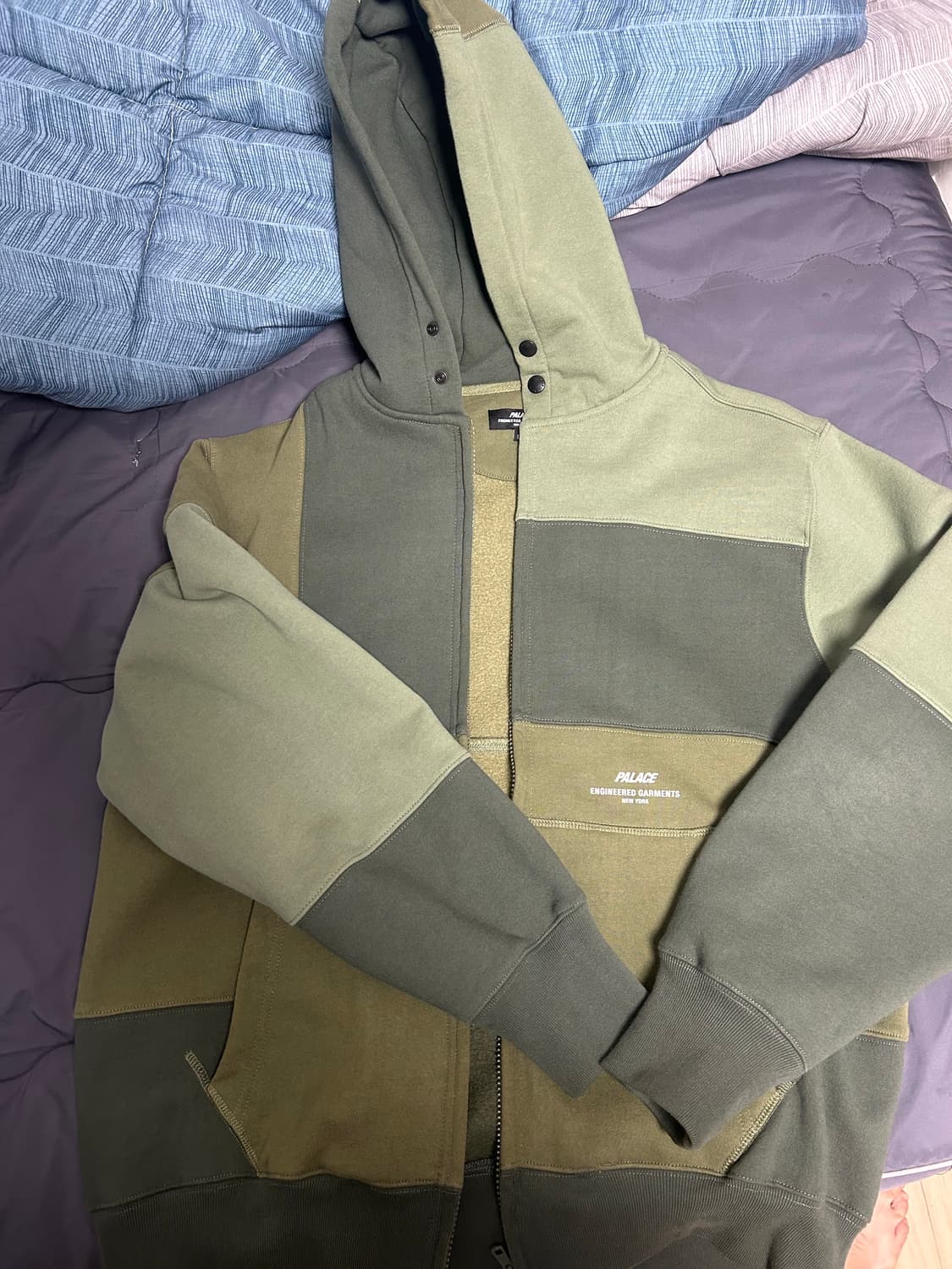 팔라스 엔지니어드 가먼츠 후드집업 상품이미지1