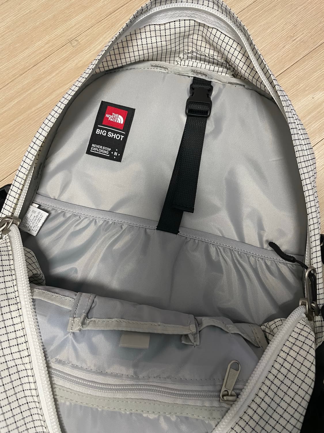 노스페이스 빅샷 화이트 상품이미지3