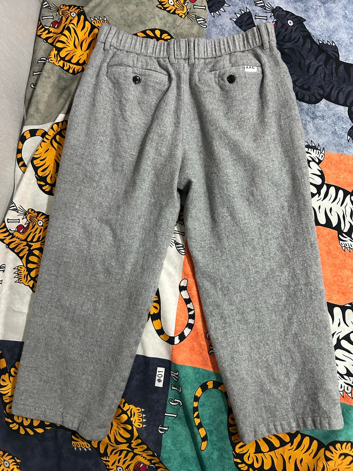 A.P.C. 그레이 울팬츠 M 상품이미지5