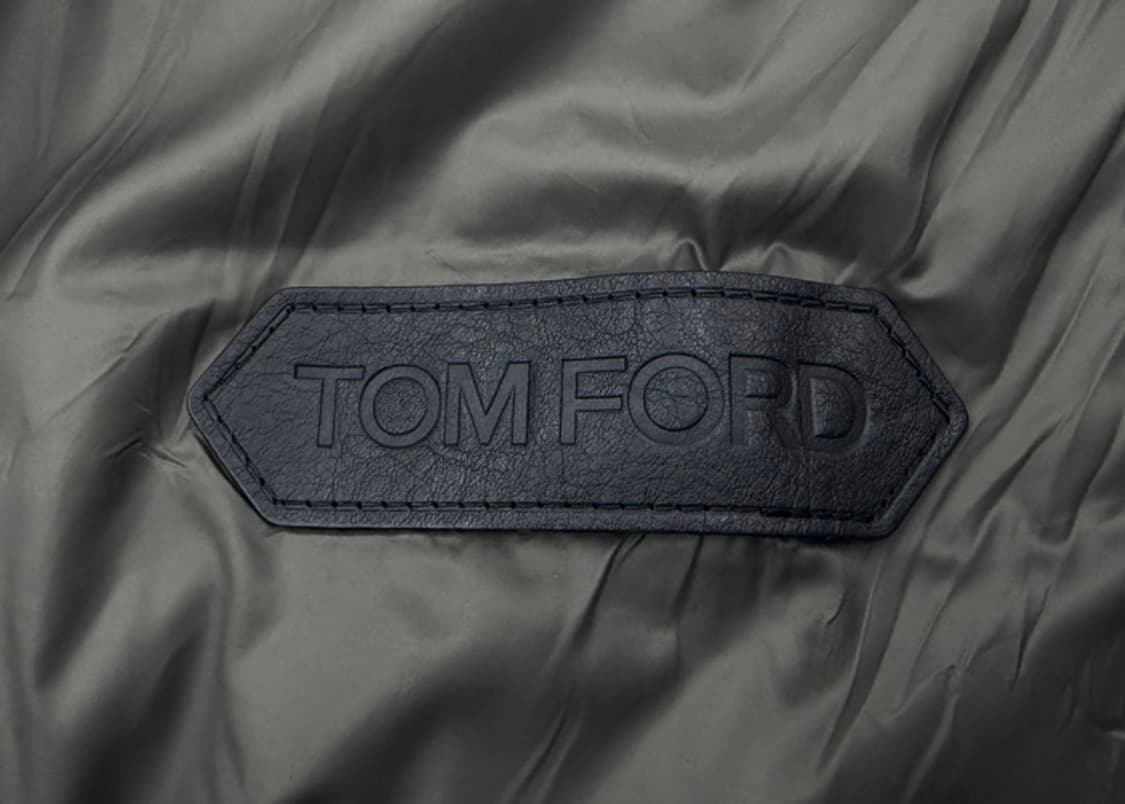 톰포드 레더 트리밍 벨벳 구스 다운 자켓 상품이미지8