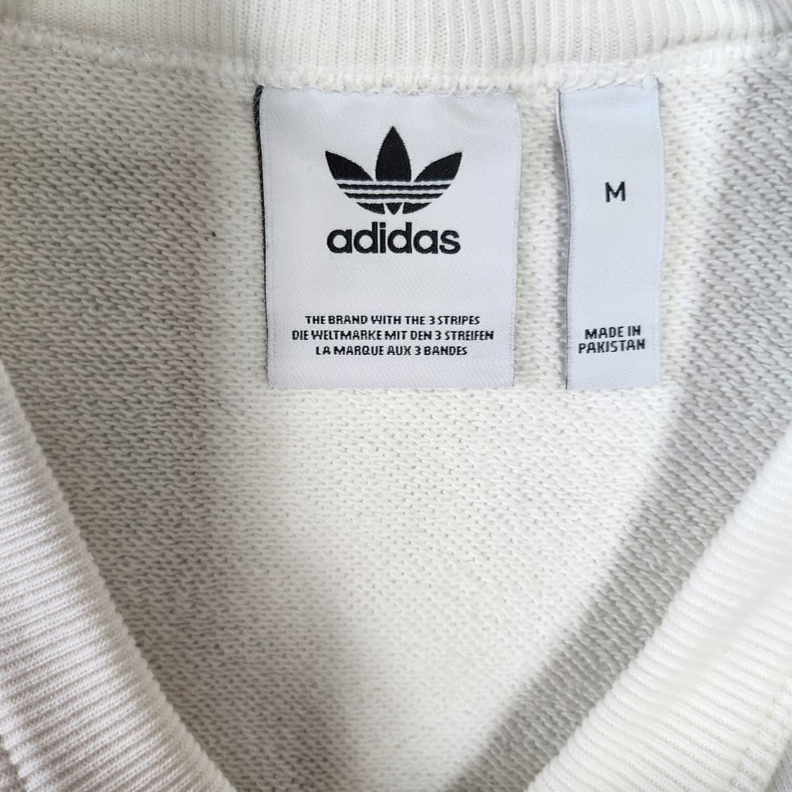 아디다스 맨투맨 상품이미지2