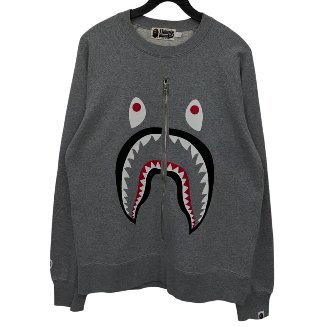 베이프 샤크 롱슬리브 상품이미지1