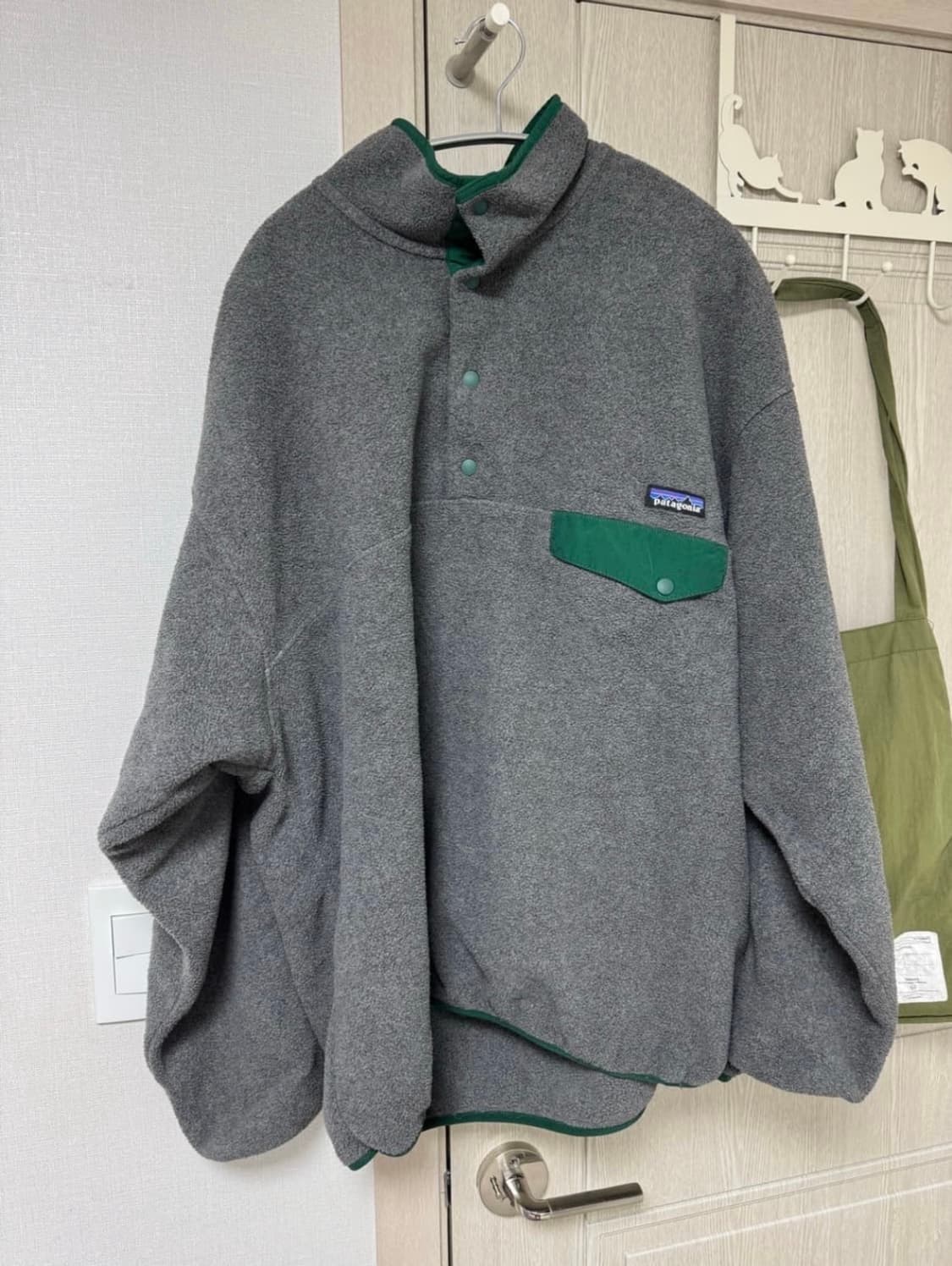 파타고니아 신칠라 올리브 그레이 XL 상품이미지2