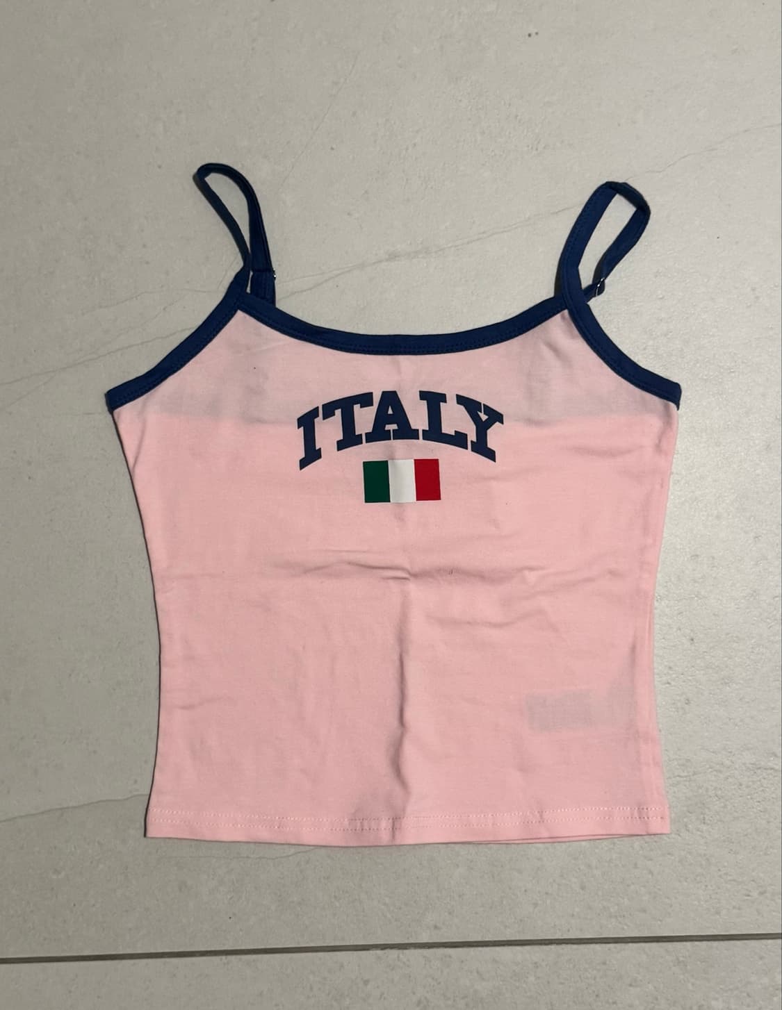 Edikted Italy Graphic Crop Tank 상품이미지4