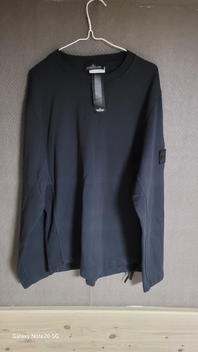 스톤아일랜드 맨투맨 상품이미지1