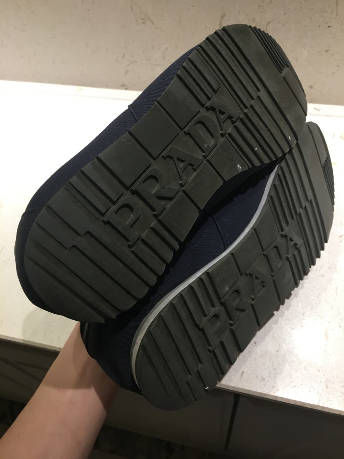 프라다 스포츠 스니커즈 상품이미지3